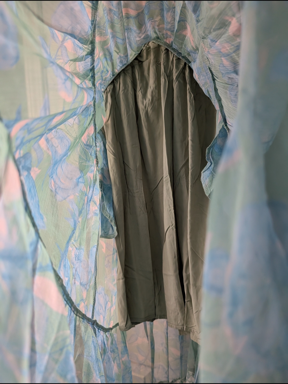 Davi & Dani Midi Dress - Picture 9 of 16